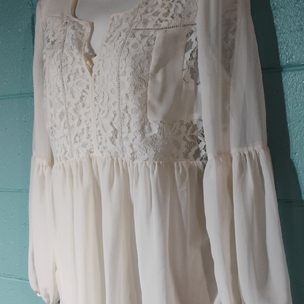 Ivory Lace Princess Blouse W Silky Cami Set - Picture 4 of 8